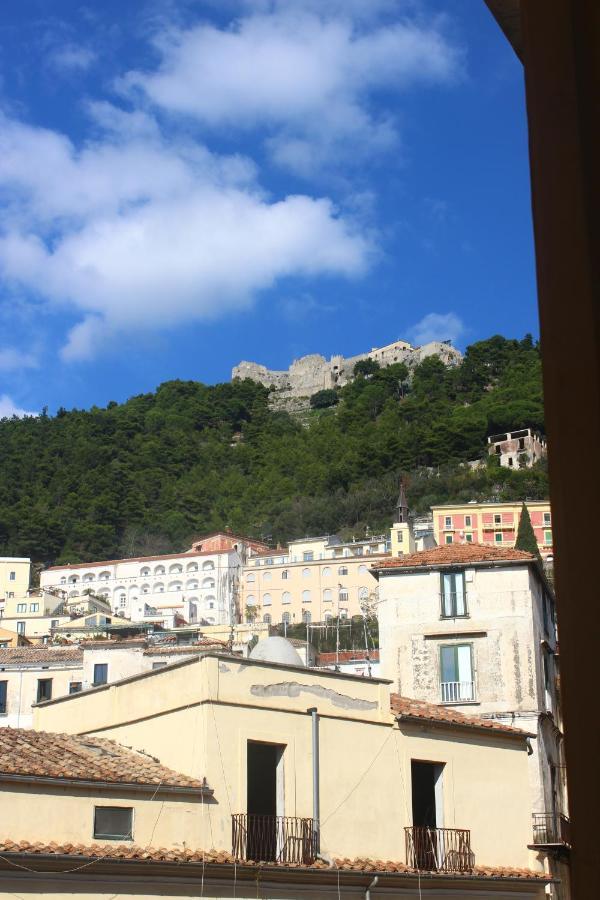 Salerno Experience Hostel Kültér fotó