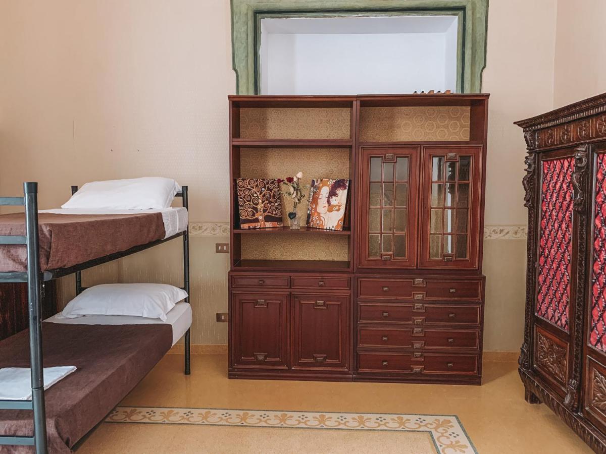 Salerno Experience Hostel Kültér fotó