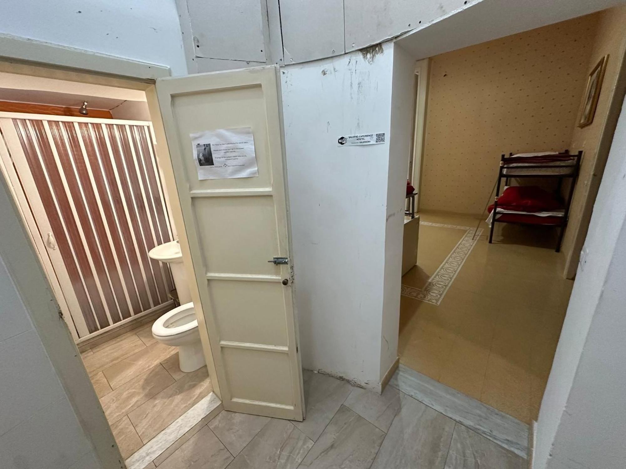 Salerno Experience Hostel Kültér fotó